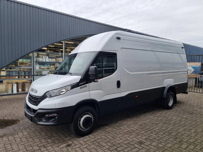 Iveco Daily 70C18 3.0D L4H3 Hi-Matic Euro 6 GVW 7000 kg (2) - 패널 밴 : 사진 4 Iveco Daily 70C18 3.0D L4H3 Hi-Matic Euro 6 GVW 7000 kg (2) - 패널 밴 : 사진 4