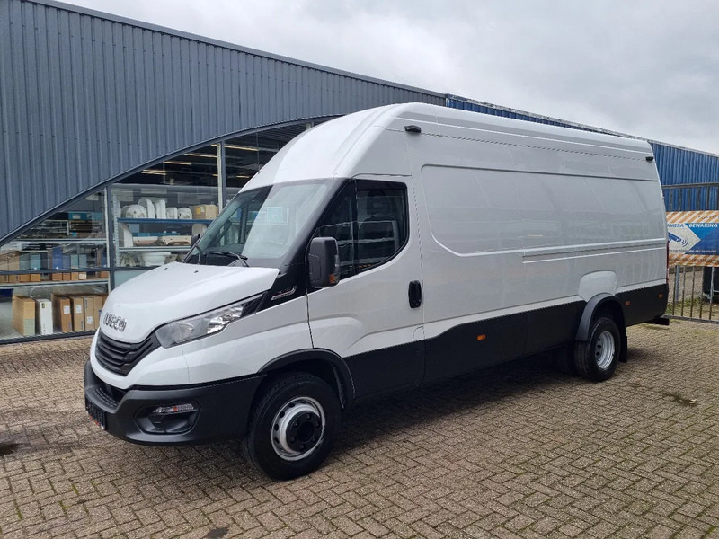 Iveco Daily 70C18 3.0D L4H3 Hi-Matic Euro 6 GVW 7000 kg - 패널 밴 : 사진 4 Iveco Daily 70C18 3.0D L4H3 Hi-Matic Euro 6 GVW 7000 kg - 패널 밴 : 사진 4