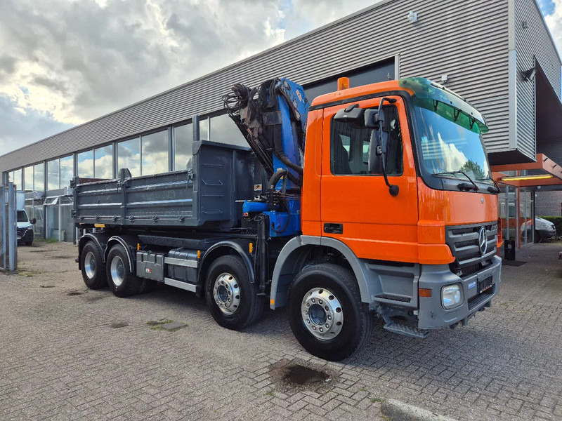 Mercedes-Benz Actros 3241 8X4 Containersysteem/ 20T HMF crane/ Manual - 후크 리프트 트럭, 크레인 트럭 : 사진 3 Mercedes-Benz Actros 3241 8X4 Containersysteem/ 20T HMF crane/ Manual - 후크 리프트 트럭, 크레인 트럭 : 사진 3