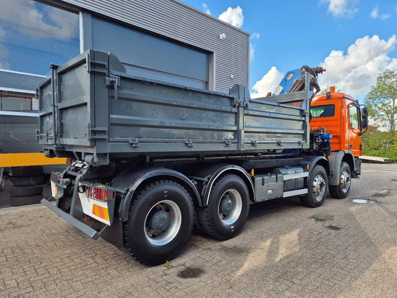 Mercedes-Benz Actros 3241 8X4 Containersysteem/ 20T HMF crane/ Manual - 후크 리프트 트럭, 크레인 트럭 : 사진 5 Mercedes-Benz Actros 3241 8X4 Containersysteem/ 20T HMF crane/ Manual - 후크 리프트 트럭, 크레인 트럭 : 사진 5