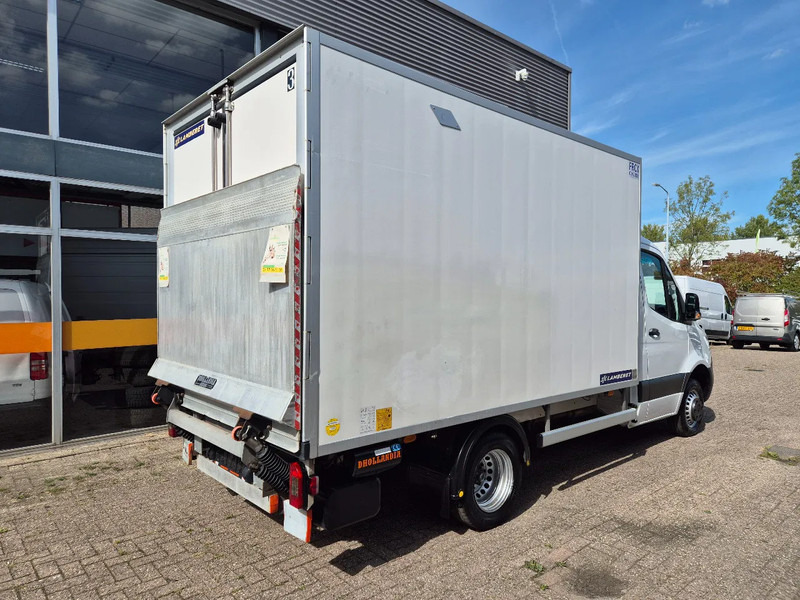 Mercedes-Benz Sprinter 516 CDI/ Kuhlkoffer/ Carrier Xarios 300/ -20/ +20/ Standby 230V - 냉동 밴 : 사진 3 Mercedes-Benz Sprinter 516 CDI/ Kuhlkoffer/ Carrier Xarios 300/ -20/ +20/ Standby 230V - 냉동 밴 : 사진 3