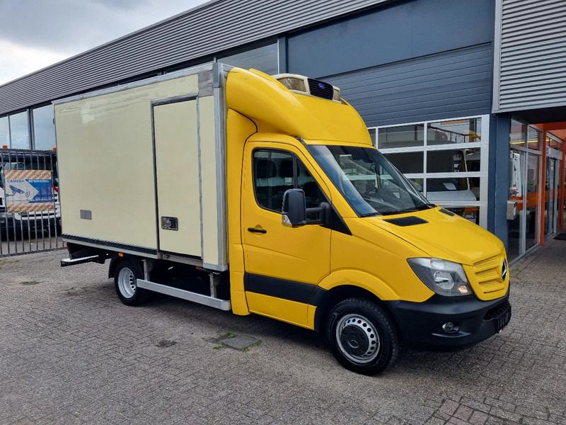 Mercedes-Benz Sprinter 516 CDI koelkoffer Carrier Pulsor 400 MT ST 380V Euro 6 - 냉동 밴 : 사진 1 Mercedes-Benz Sprinter 516 CDI koelkoffer Carrier Pulsor 400 MT ST 380V Euro 6 - 냉동 밴 : 사진 1