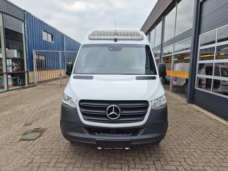 Mercedes-Benz Sprinter 519 CDI/ Kuhlwagen/ L3H2/ TK V300 MAX/ EURO 6E - 냉동 밴 : 사진 4 Mercedes-Benz Sprinter 519 CDI/ Kuhlwagen/ L3H2/ TK V300 MAX/ EURO 6E - 냉동 밴 : 사진 4