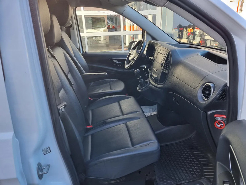 소형 밴 Mercedes-Benz Vito 114 CDI L2 Euro 6 RWD 2.2 CDI : 사진 17