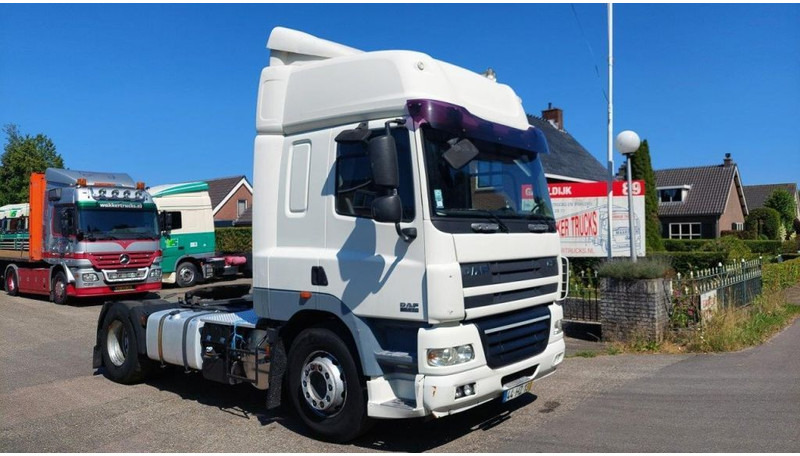 DAF CF 85.410 4x2 MANUAL 410 POWER - 트랙터 유닛 : 사진 2 DAF CF 85.410 4x2 MANUAL 410 POWER - 트랙터 유닛 : 사진 2