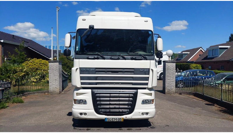 DAF XF 105.410 4x2 - 트랙터 유닛 : 사진 5 DAF XF 105.410 4x2 - 트랙터 유닛 : 사진 5