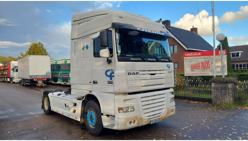 DAF XF 105.410 - 트랙터 유닛 : 사진 2 DAF XF 105.410 - 트랙터 유닛 : 사진 2