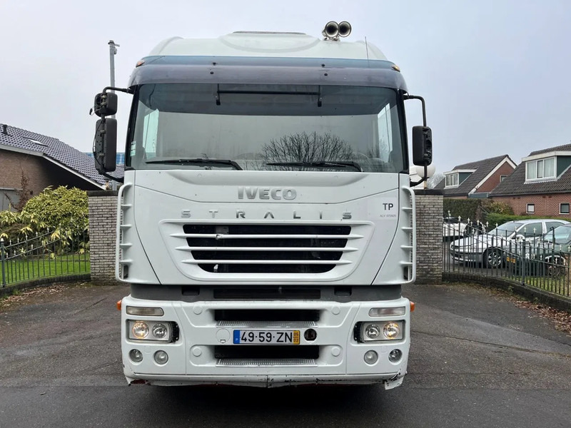 Iveco Stralis 440.48 MANUAL ZF GEARBOX ORIGINAL LOW MILEAGE - 트랙터 유닛 : 사진 2 Iveco Stralis 440.48 MANUAL ZF GEARBOX ORIGINAL LOW MILEAGE - 트랙터 유닛 : 사진 2