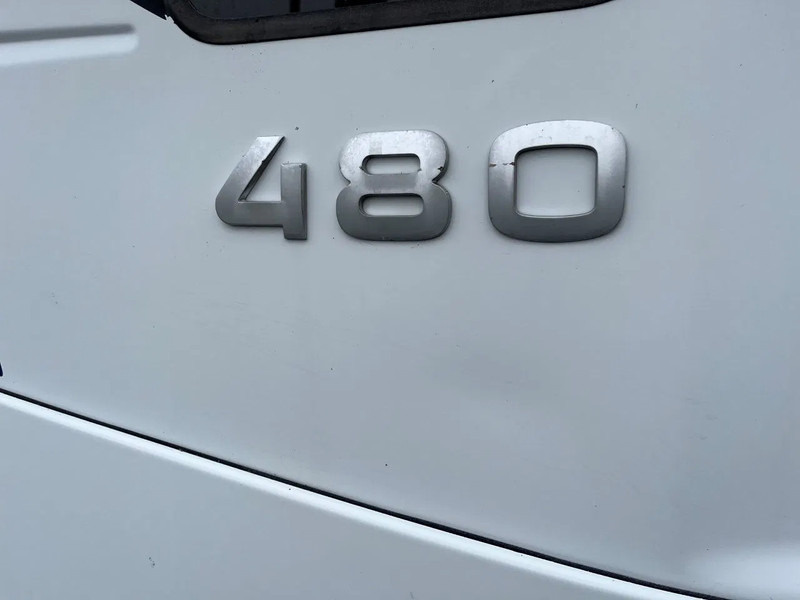 Iveco Stralis 440.48 MANUAL ZF GEARBOX ORIGINAL LOW MILEAGE - 트랙터 유닛 : 사진 5 Iveco Stralis 440.48 MANUAL ZF GEARBOX ORIGINAL LOW MILEAGE - 트랙터 유닛 : 사진 5