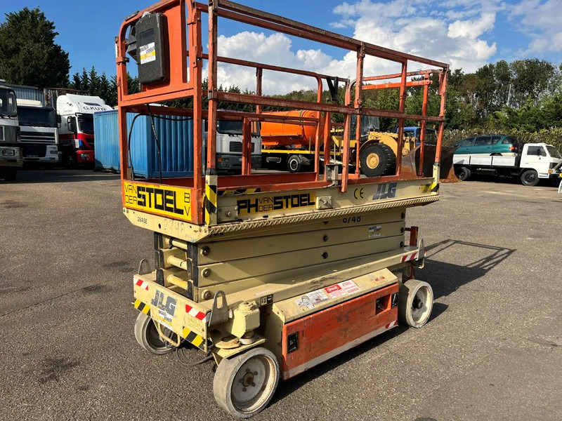 JLG 2646-E !!! LOW HOURS !!! - 시저 리프트 : 사진 1 JLG 2646-E !!! LOW HOURS !!! - 시저 리프트 : 사진 1