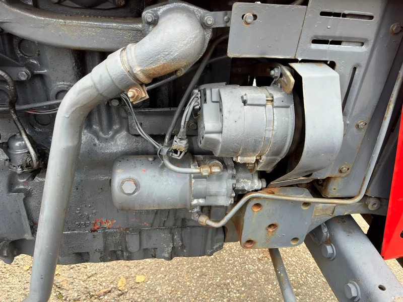 Massey Ferguson 265 MF 265 4x2 tractor - 장궤형 트랙터 : 사진 3 Massey Ferguson 265 MF 265 4x2 tractor - 장궤형 트랙터 : 사진 3