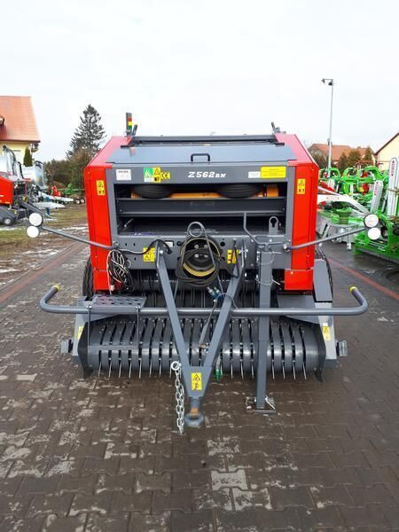 METAL-FACH Prasa Belująca/ πρέσα για σφυρίχτρα/ / Prensa de balas - 베일 포장기 : 사진 2 METAL-FACH Prasa Belująca/ πρέσα για σφυρίχτρα/ / Prensa de balas - 베일 포장기 : 사진 2