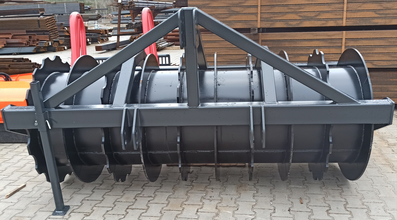 METAL-TECHNIK Wał pryzmowy - 농장 롤러 : 사진 4 METAL-TECHNIK Wał pryzmowy - 농장 롤러 : 사진 4