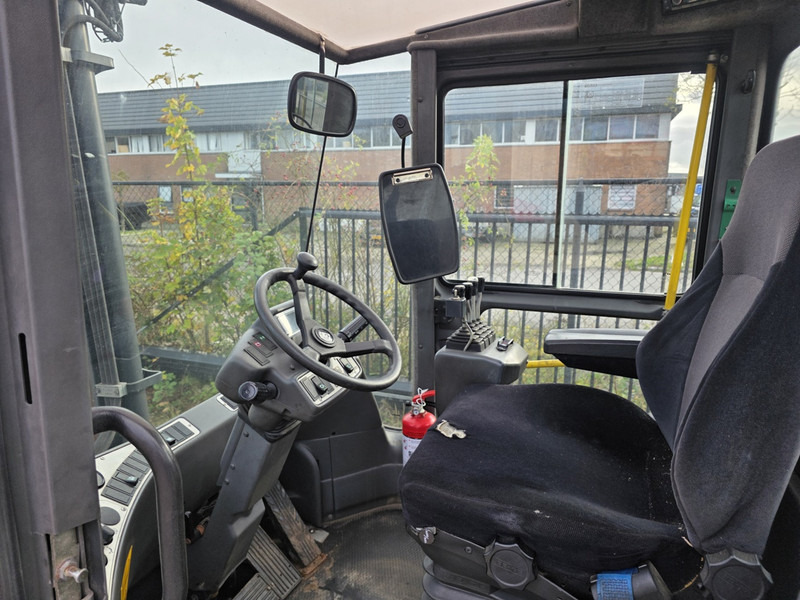 Kalmar DCE 55-6HM diesel heftruck kalmar forklift diesel 5.5 ton - 디젤 지게차 : 사진 5 Kalmar DCE 55-6HM diesel heftruck kalmar forklift diesel 5.5 ton - 디젤 지게차 : 사진 5