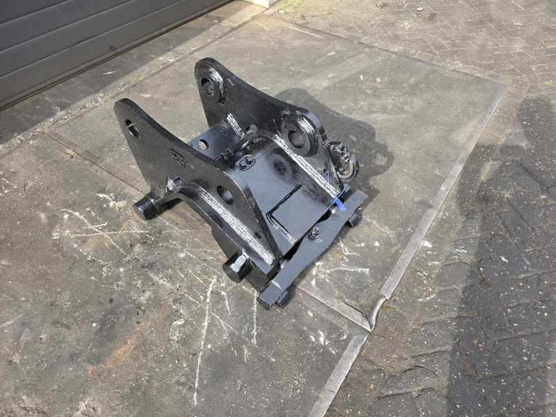 Hydr. snelwissel cw45s verachtert coupler verachtert cw45 - 퀵 커플러 건설기계 용 : 사진 2 Hydr. snelwissel cw45s verachtert coupler verachtert cw45 - 퀵 커플러 건설기계 용 : 사진 2