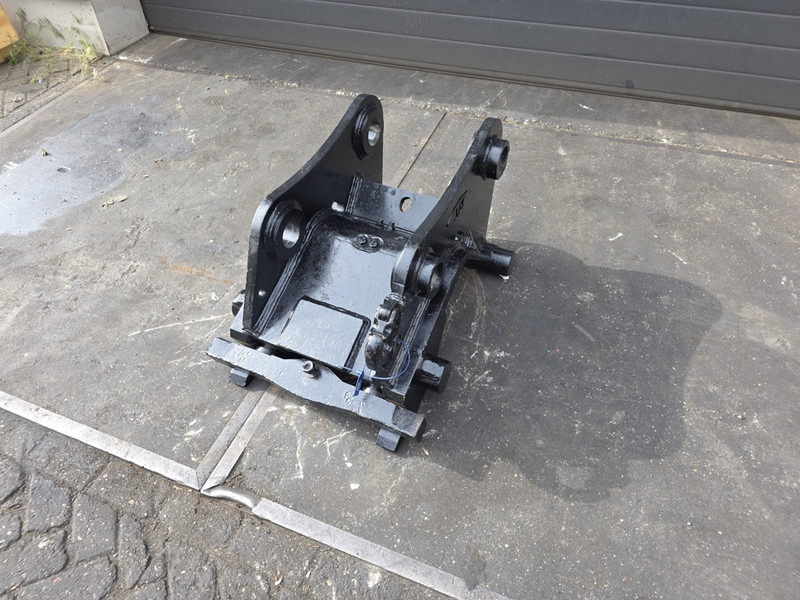 Hydr. snelwissel cw45s verachtert coupler verachtert cw45 - 퀵 커플러 건설기계 용 : 사진 1 Hydr. snelwissel cw45s verachtert coupler verachtert cw45 - 퀵 커플러 건설기계 용 : 사진 1
