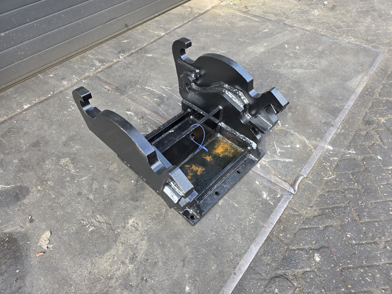 Kopplaat cw40 cw 45 adaptor plate cw45 cw 40 verachtert - 퀵 커플러 건설기계 용 : 사진 2 Kopplaat cw40 cw 45 adaptor plate cw45 cw 40 verachtert - 퀵 커플러 건설기계 용 : 사진 2