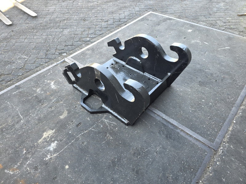 Kopplaat demarec cw55s demarec adaptor plate verachtert cw55s - 퀵 커플러 건설기계 용 : 사진 3 Kopplaat demarec cw55s demarec adaptor plate verachtert cw55s - 퀵 커플러 건설기계 용 : 사진 3