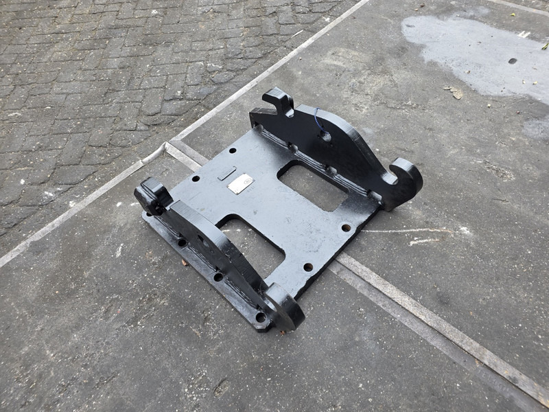 Kopplaat npk cw40 cw30 adapter plate verachtert cw40 - 퀵 커플러 건설기계 용 : 사진 4 Kopplaat npk cw40 cw30 adapter plate verachtert cw40 - 퀵 커플러 건설기계 용 : 사진 4