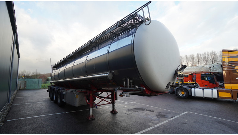 Burg 3 AXLE TANK CHEMIE TRAILER 30.000LTR - 유조 세미 트레일러 : 사진 3 Burg 3 AXLE TANK CHEMIE TRAILER 30.000LTR - 유조 세미 트레일러 : 사진 3