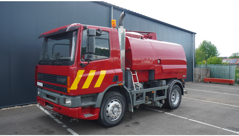 DAF 65.180 ATI STREET SWEPER RH DRIVE MANUAL GARBOX 96.000KM - 거리 청소 차량 : 사진 3 DAF 65.180 ATI STREET SWEPER RH DRIVE MANUAL GARBOX 96.000KM - 거리 청소 차량 : 사진 3