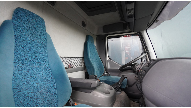 박스 트럭 DAF LF 45.180 EURO 3 CLOSED BOX 290.000KM MANUAL GEARBOX : 사진 7