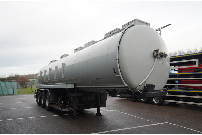 Dijkstra 3 AXLE TANK TRAILER 36 M3 - 유조 세미 트레일러 : 사진 3 Dijkstra 3 AXLE TANK TRAILER 36 M3 - 유조 세미 트레일러 : 사진 3
