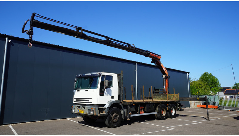 Iveco EUROTRAKKER CURSOR 350 6X4 FALTBED WITH PALFINGER PK 20002 CRANE - 크레인 트럭 : 사진 2 Iveco EUROTRAKKER CURSOR 350 6X4 FALTBED WITH PALFINGER PK 20002 CRANE - 크레인 트럭 : 사진 2