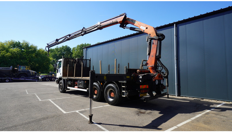 Iveco EUROTRAKKER CURSOR 350 6X4 FLATBED WITH PALFINGER PK 20002 CRANE - 크레인 트럭 : 사진 3 Iveco EUROTRAKKER CURSOR 350 6X4 FLATBED WITH PALFINGER PK 20002 CRANE - 크레인 트럭 : 사진 3