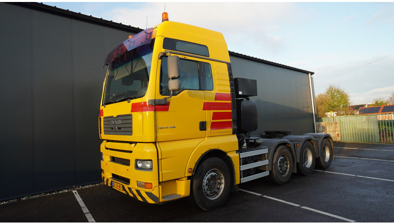 MAN TGA 41.530 8X4 160 TON'S RETARDER 283.000KM - 트랙터 유닛 : 사진 3 MAN TGA 41.530 8X4 160 TON'S RETARDER 283.000KM - 트랙터 유닛 : 사진 3
