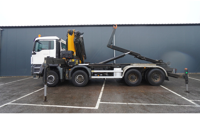 MAN TGS 35.400 8X4 HOOKARM SYSTEM WITH EFFER 305/11/6S - 크레인 트럭 : 사진 4 MAN TGS 35.400 8X4 HOOKARM SYSTEM WITH EFFER 305/11/6S - 크레인 트럭 : 사진 4