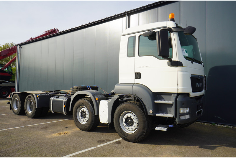 MAN TGS41.400 8X4 BB-WW NEW UNUSED CHASSIS EURO3 - 캡 새시 트럭 : 사진 4 MAN TGS41.400 8X4 BB-WW NEW UNUSED CHASSIS EURO3 - 캡 새시 트럭 : 사진 4