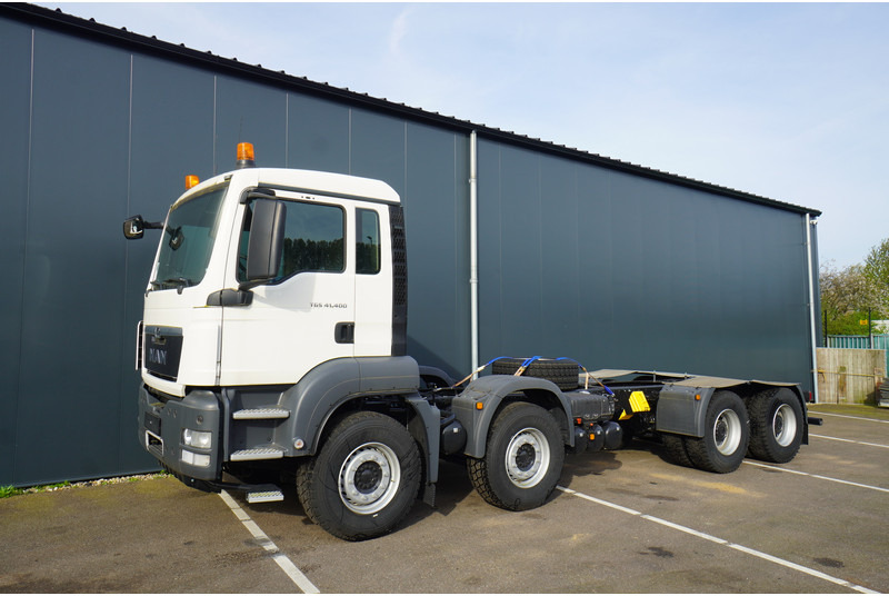 MAN TGS41.400 8X4 BB-WW NEW UNUSED CHASSIS EURO3 - 캡 새시 트럭 : 사진 3 MAN TGS41.400 8X4 BB-WW NEW UNUSED CHASSIS EURO3 - 캡 새시 트럭 : 사진 3