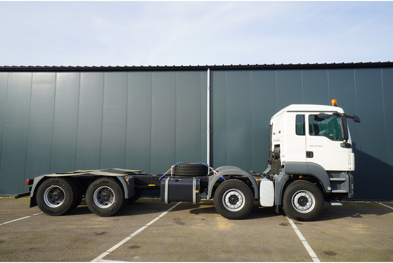 MAN TGS41.400 8X4 BB-WW NEW UNUSED CHASSIS EURO3 - 캡 새시 트럭 : 사진 2 MAN TGS41.400 8X4 BB-WW NEW UNUSED CHASSIS EURO3 - 캡 새시 트럭 : 사진 2