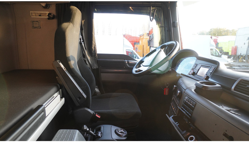 MAN TGX 26.560 6X2 EURO 6 RETARDER - 트랙터 유닛 : 사진 5 MAN TGX 26.560 6X2 EURO 6 RETARDER - 트랙터 유닛 : 사진 5