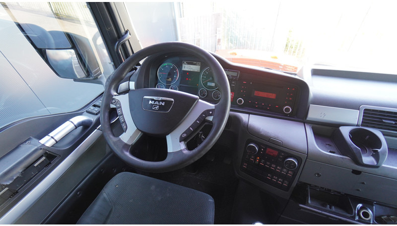 MAN TGX 33.480 6X4 EURO 5 MANUAL GEARBOX - 트랙터 유닛 : 사진 5 MAN TGX 33.480 6X4 EURO 5 MANUAL GEARBOX - 트랙터 유닛 : 사진 5