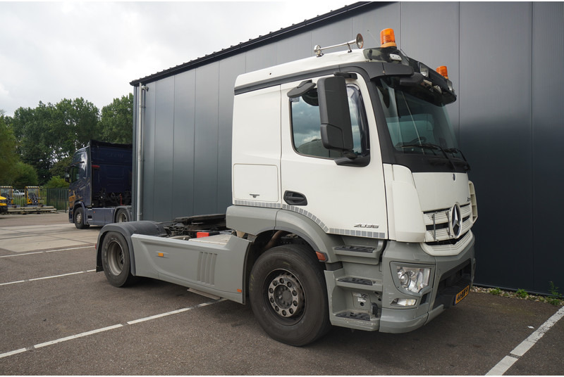 Mercedes-Benz ACTROS 2036 ADR 663.000KM - 트랙터 유닛 : 사진 4 Mercedes-Benz ACTROS 2036 ADR 663.000KM - 트랙터 유닛 : 사진 4