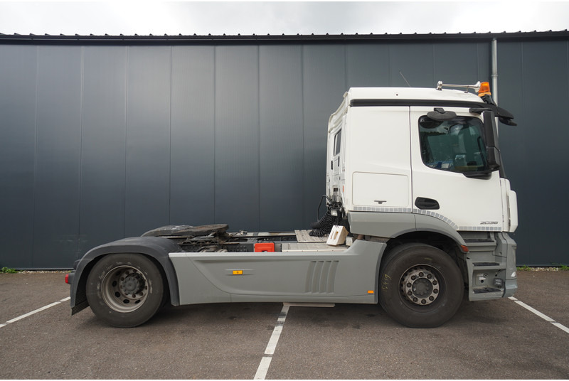 Mercedes-Benz ACTROS 2036 ADR 663.000KM - 트랙터 유닛 : 사진 2 Mercedes-Benz ACTROS 2036 ADR 663.000KM - 트랙터 유닛 : 사진 2
