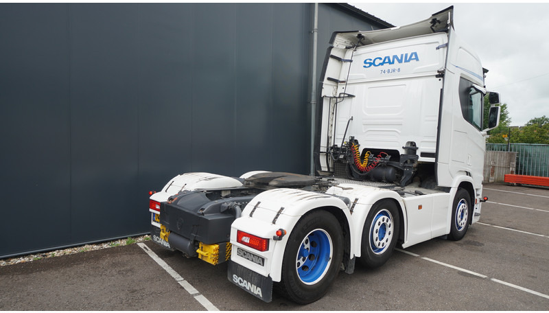 Scania R450 NGS 6X2 TOPLINE RETARDER PTO - 트랙터 유닛 : 사진 4 Scania R450 NGS 6X2 TOPLINE RETARDER PTO - 트랙터 유닛 : 사진 4