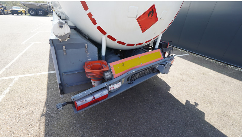 Schrader 3 AXLE ADR CHEMIE TANK TRAILER 40.000LTR - 유조 세미 트레일러 : 사진 4 Schrader 3 AXLE ADR CHEMIE TANK TRAILER 40.000LTR - 유조 세미 트레일러 : 사진 4