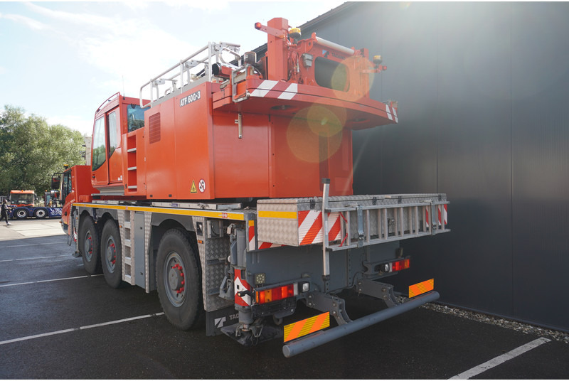 Tadano-Faun ATF60G-3 6X6X6 WITH JIB - 크레인 트럭 : 사진 4 Tadano-Faun ATF60G-3 6X6X6 WITH JIB - 크레인 트럭 : 사진 4