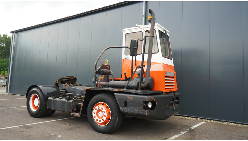 Terberg YT SL 1020 - 건설기계 : 사진 4 Terberg YT SL 1020 - 건설기계 : 사진 4