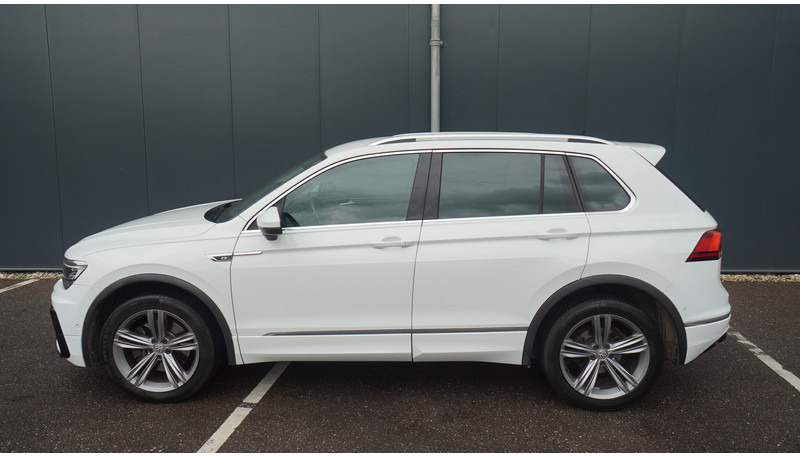 Volkswagen Tiguan 2.0 TDI R LINE 4MOTION - 소형 버스, 승합차 : 사진 1 Volkswagen Tiguan 2.0 TDI R LINE 4MOTION - 소형 버스, 승합차 : 사진 1