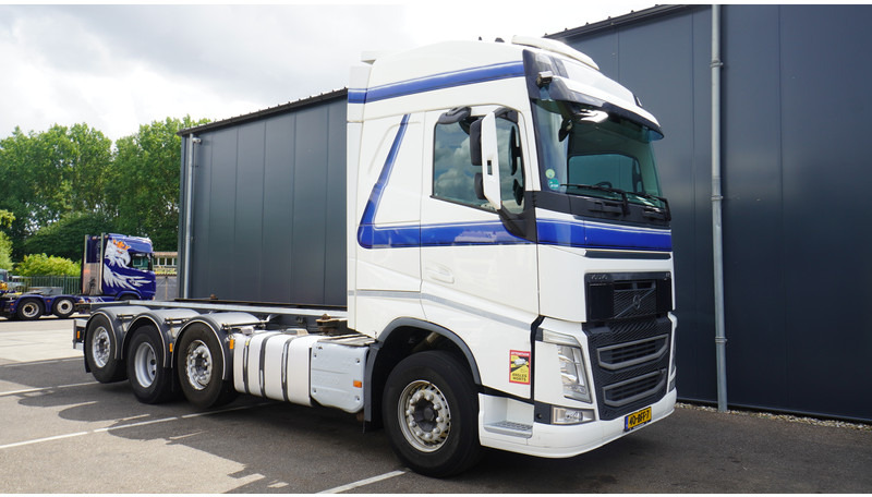 Volvo FH 460 8X2 20 FT CONTAINER TRANSPORT TRUCK - 컨테이너 운반 장치/ 스와프 보디 트럭 : 사진 4 Volvo FH 460 8X2 20 FT CONTAINER TRANSPORT TRUCK - 컨테이너 운반 장치/ 스와프 보디 트럭 : 사진 4