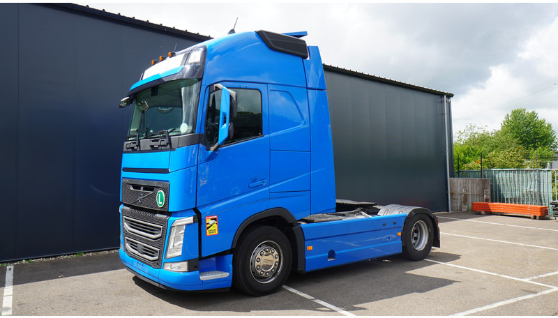 Volvo FH 460 LNG GLOBETROTTER TRUCK WITH 839.000KM - 트랙터 유닛 : 사진 3 Volvo FH 460 LNG GLOBETROTTER TRUCK WITH 839.000KM - 트랙터 유닛 : 사진 3