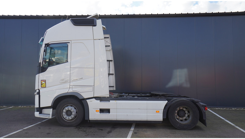 Volvo FH 500 GLOBETROTTER 847.000KM - 트랙터 유닛 : 사진 1 Volvo FH 500 GLOBETROTTER 847.000KM - 트랙터 유닛 : 사진 1
