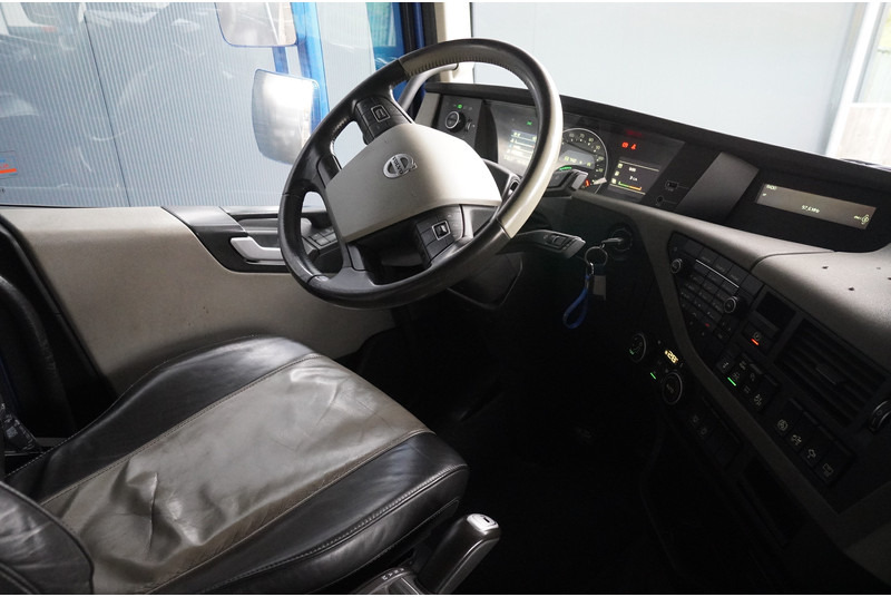 Volvo FH 540 6X2 XL SHOWTRUCK 4-SEATS 455.000KM - 트랙터 유닛 : 사진 5 Volvo FH 540 6X2 XL SHOWTRUCK 4-SEATS 455.000KM - 트랙터 유닛 : 사진 5