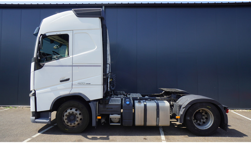 Volvo FH420 4X2 ADR EURO6 - 트랙터 유닛 : 사진 1 Volvo FH420 4X2 ADR EURO6 - 트랙터 유닛 : 사진 1