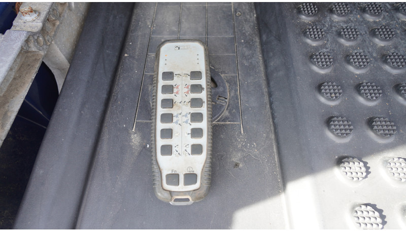 Volvo FM 380 HIAB PORTAL ARM SYSTEM 467.500KM - 스킵 로더 트럭 : 사진 5 Volvo FM 380 HIAB PORTAL ARM SYSTEM 467.500KM - 스킵 로더 트럭 : 사진 5