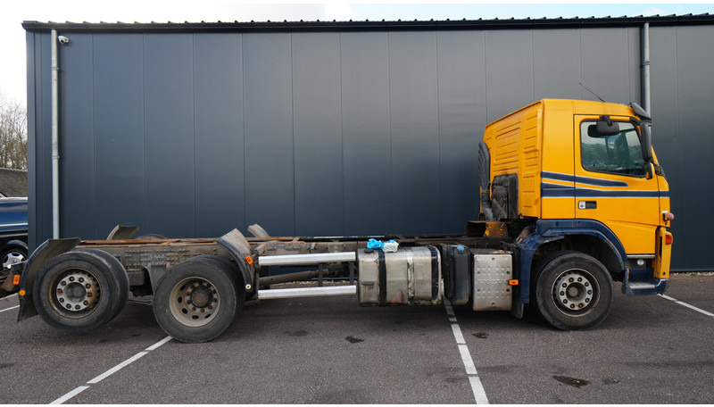 Volvo FM9 340 6X2 CHASSIS EURO 5 480000KM - 캡 새시 트럭 : 사진 2 Volvo FM9 340 6X2 CHASSIS EURO 5 480000KM - 캡 새시 트럭 : 사진 2